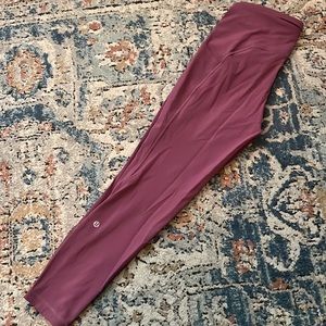 Lululemon Swift Speeds in Vintage Plum